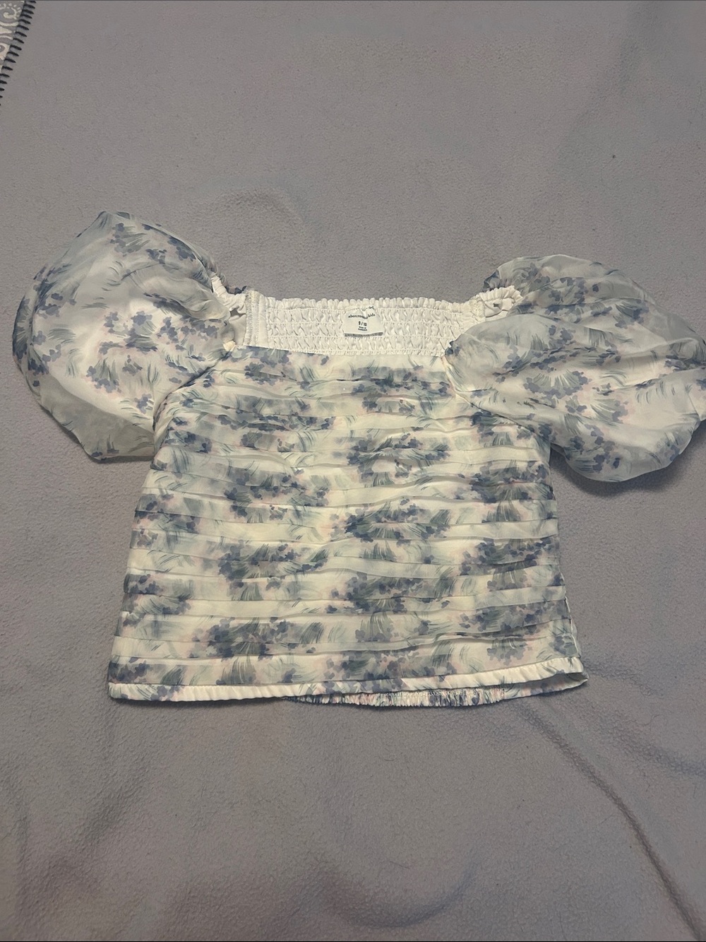 abercrombie kids White Floral Smocked Puff-Sleeve Top